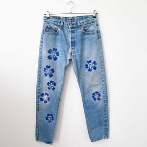 Vintage Levi’s 501 button fly jeans w/ hand painted flowers women’s size 29